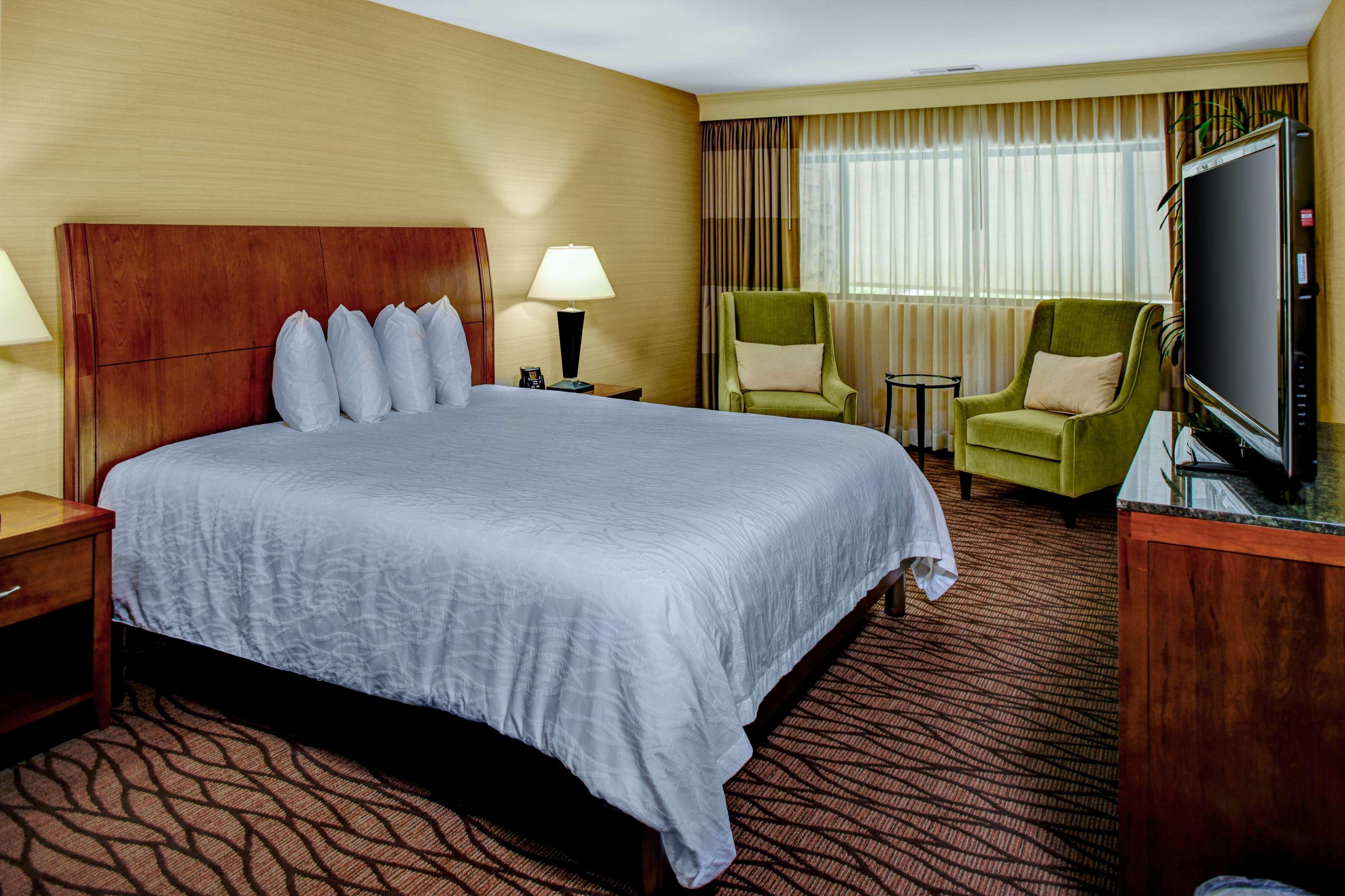 Hilton Garden Inn Монтерей Екстер'єр фото